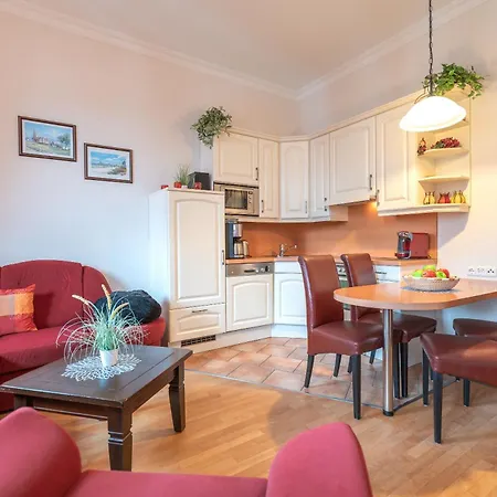 Apartment Perkunos, App 8 Mit Balkon *
